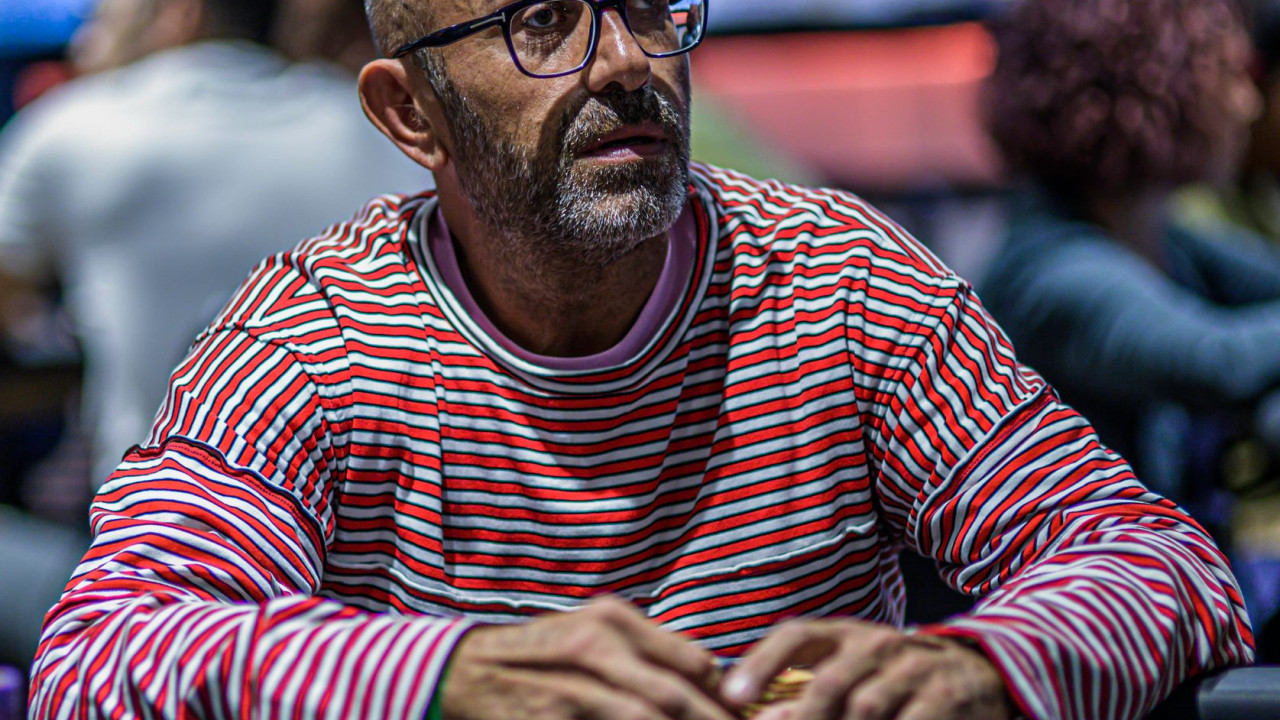 Alberto Marangoni elimina a un rival