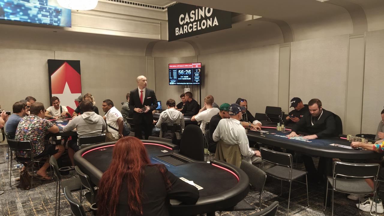 Últimas tres mesas en el EPT National