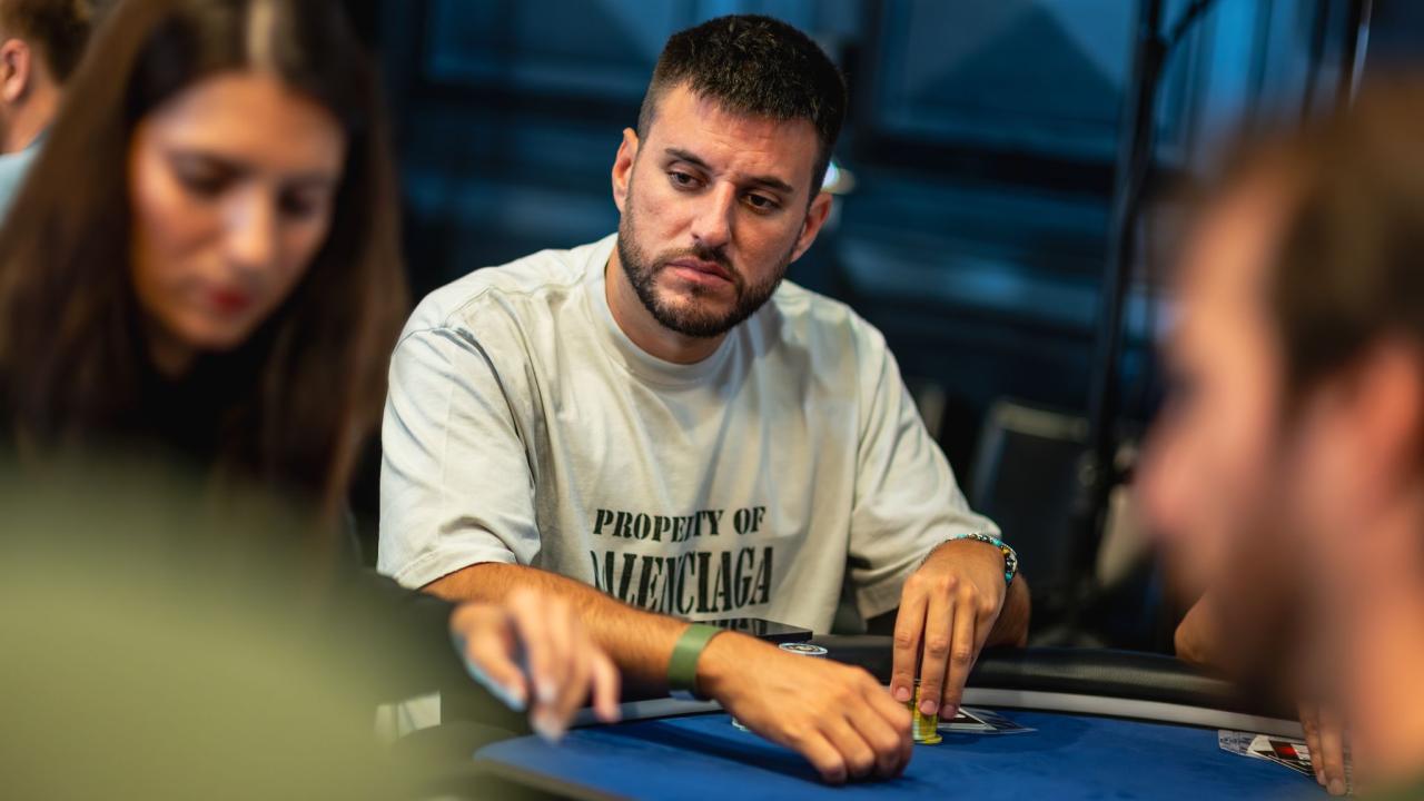 Nos quedamos sin la magia canaria de César García en el Main Event EPT Barcelona