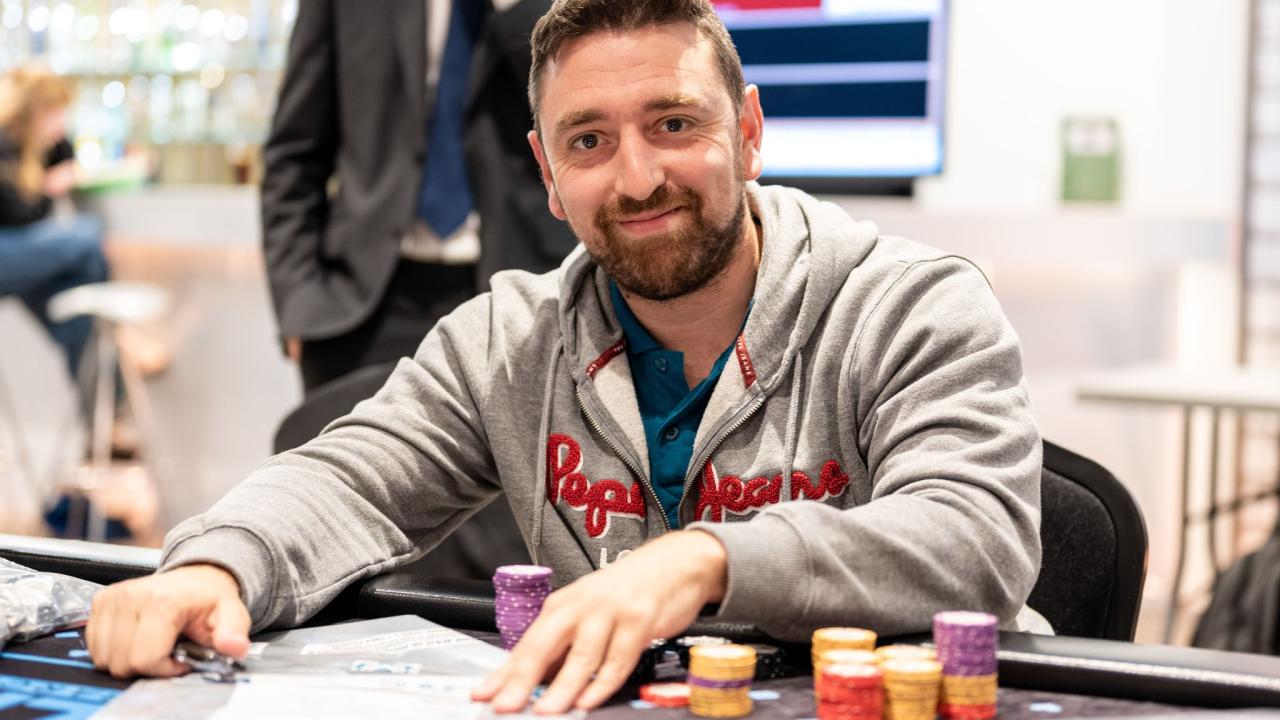 El Main Event Día 1A concluye con 17 clasificados