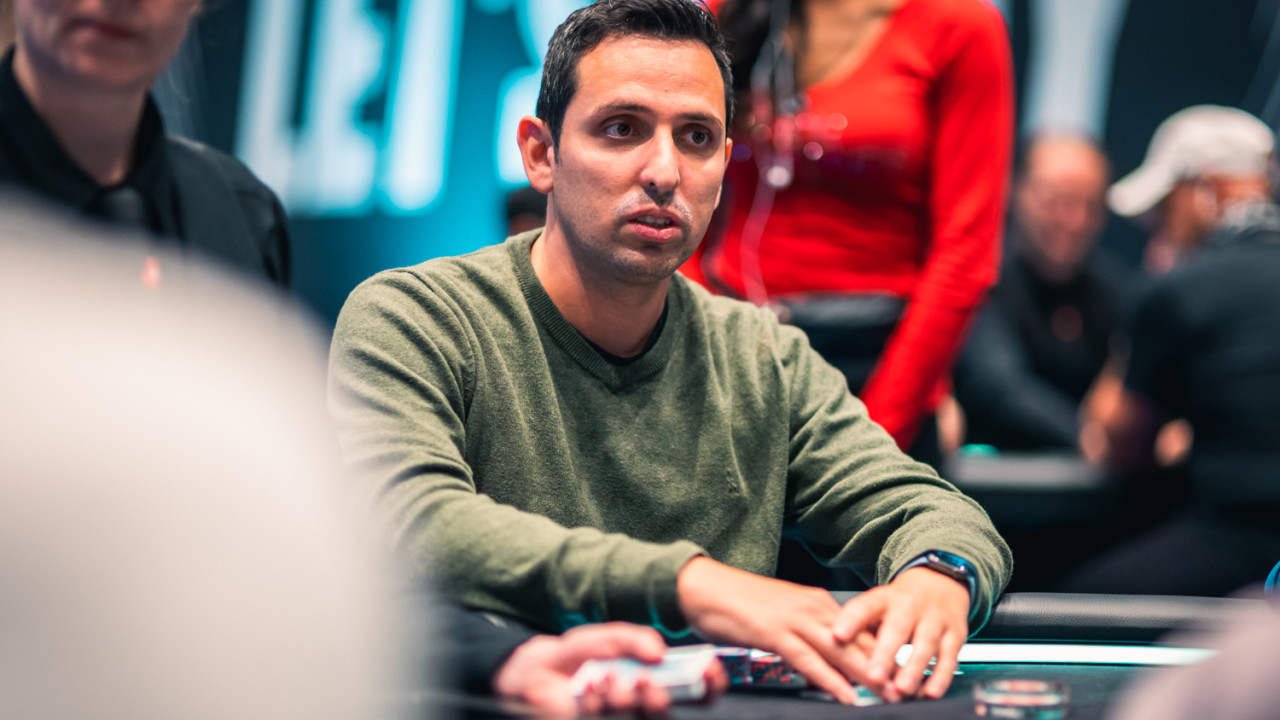 Pet se queda solo en el $25k