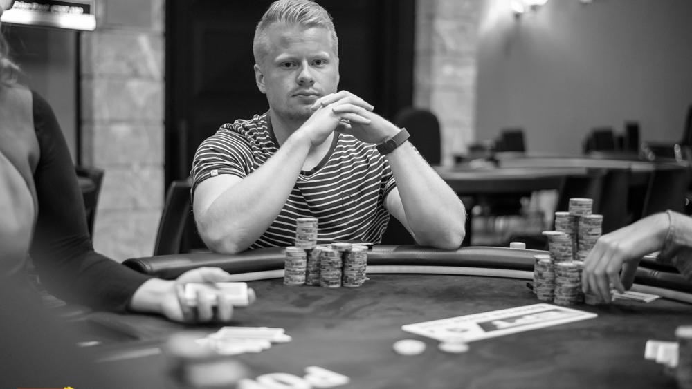 Thomas de Rooij cae eliminado contra quads - 22.000 €