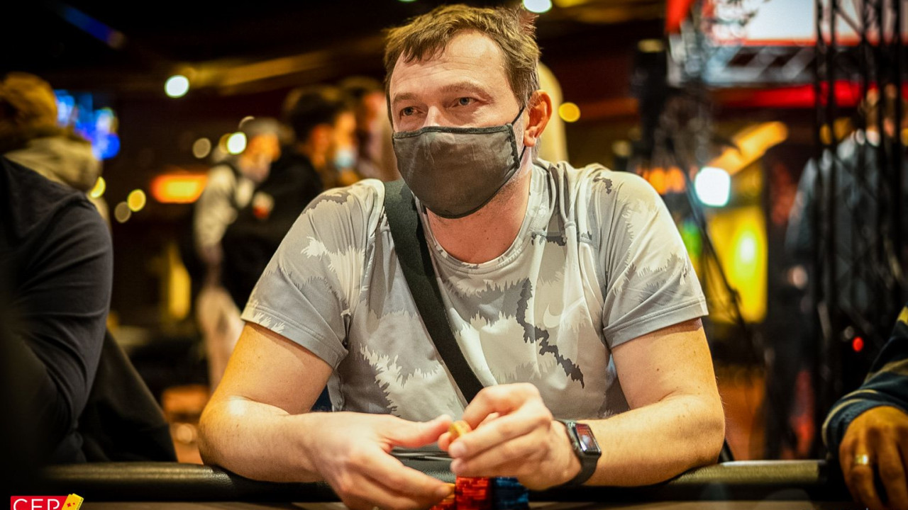 Viacheslav Derbilov es el primer eliminado del Main Event Día 3