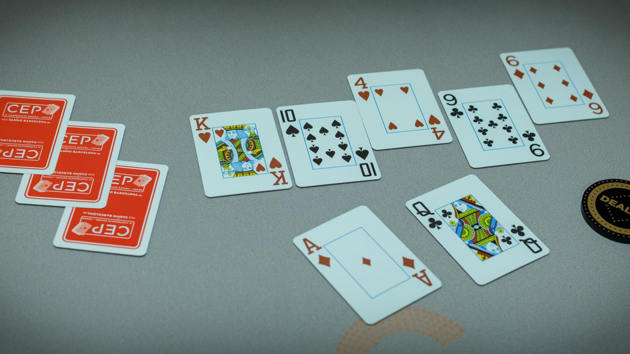 ¡Últimas seis manos en el Main Event Día 1C!