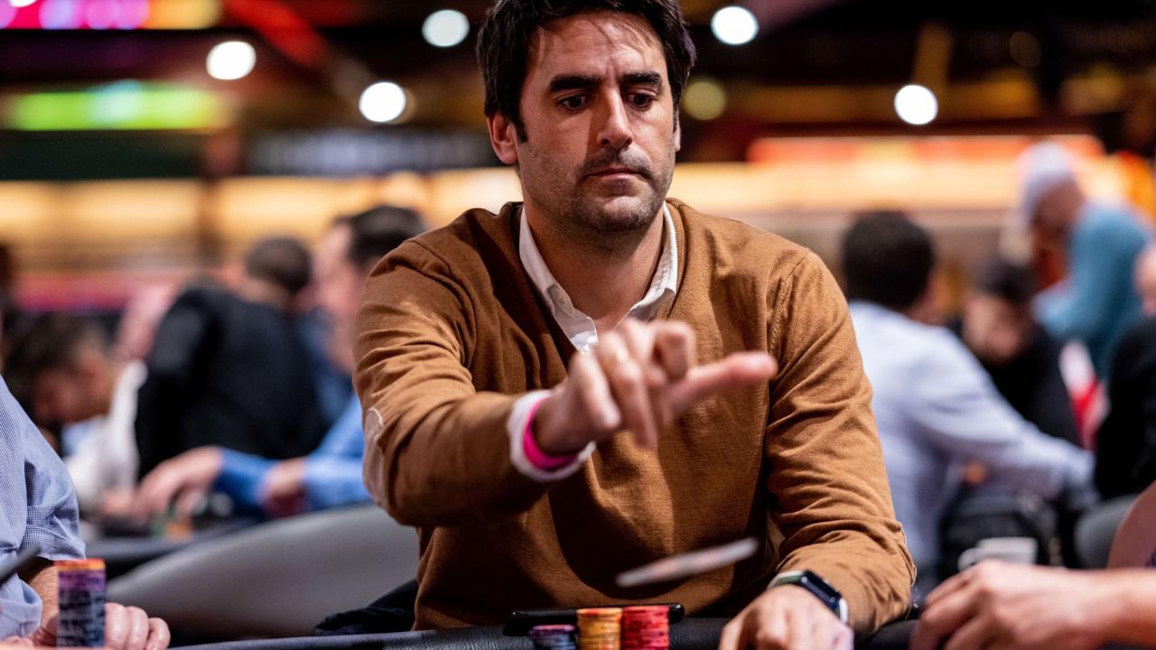 Pablo Ubierna pone a volar a Guillem Nuez