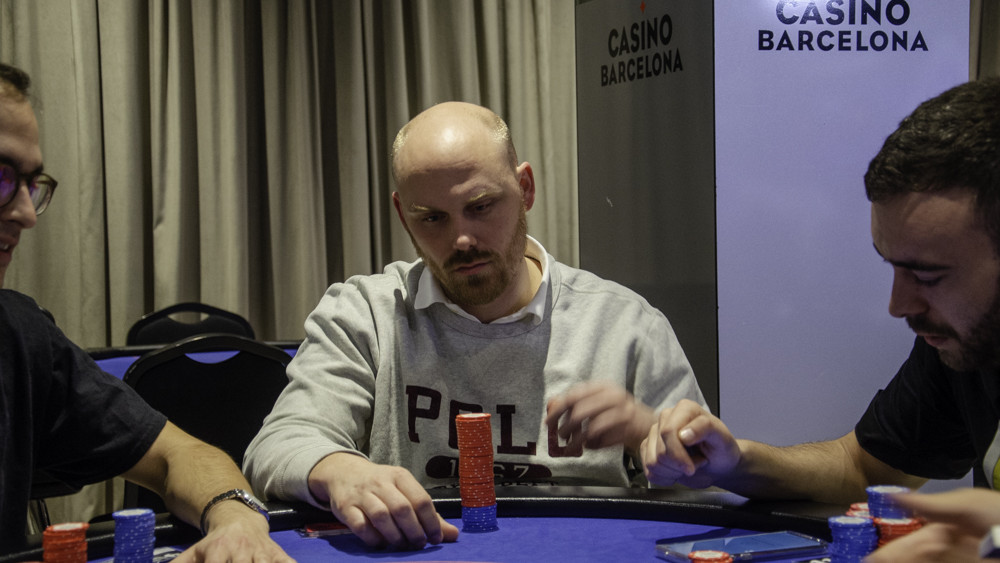 Romain Piraux se convierte en el primer eliminado 