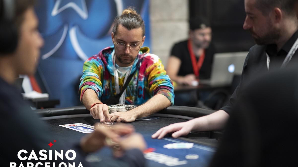 Koplimaa le truca unos reyes a Eldaras Rafijevas y llegamos al heads-up (263.200 €)