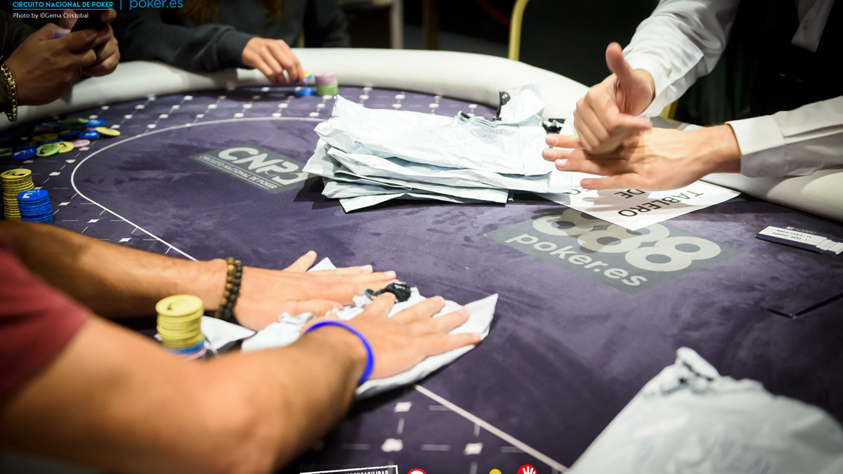 Los 118 supervivientes del Main Event en busca del ITM