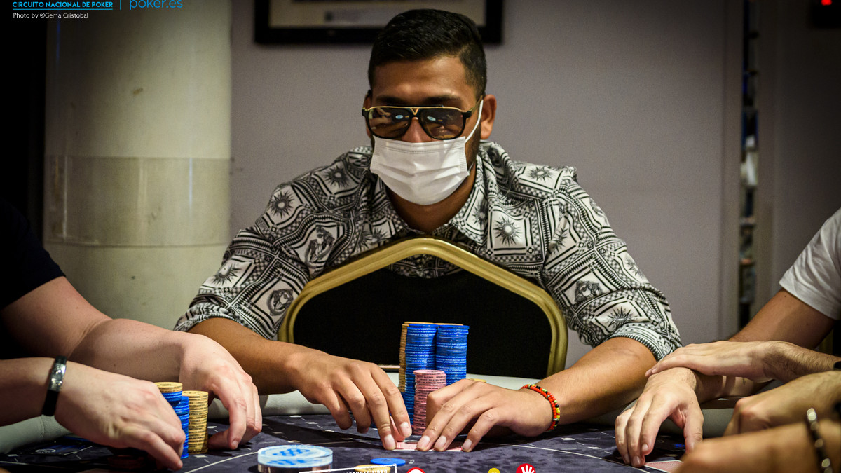 El día 1D termina con 45 supervivientes y Omar el Pino como chip leader