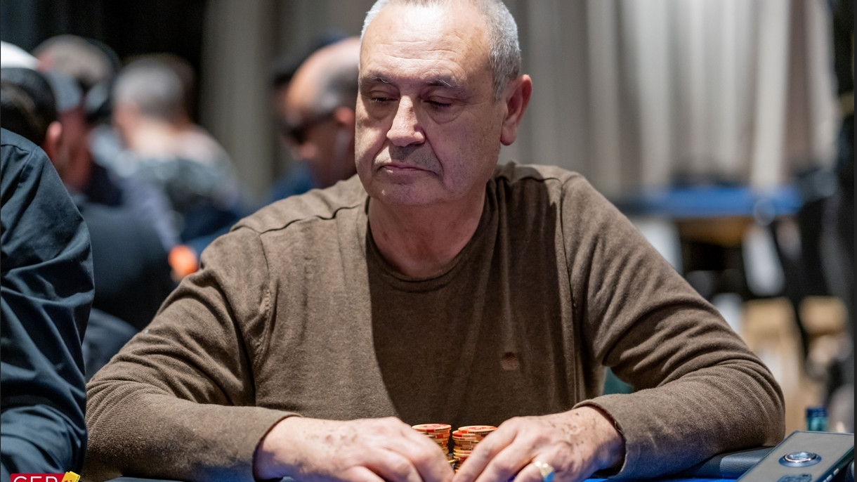 Final de la jornada en el Main Event CEP Barcelona con José Lobato líder