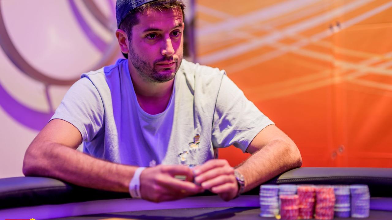 Juan Pardo sigue imponiendo su ley en el CEP Marbella