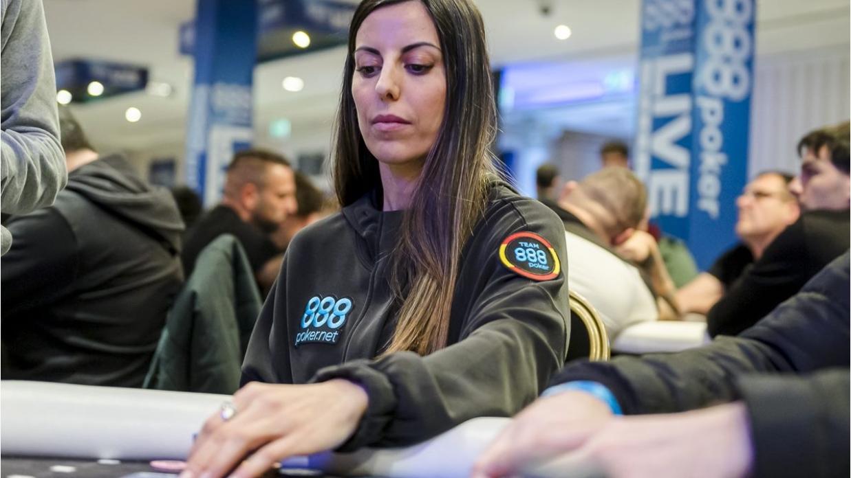 Streaming con cartas vistas en los canales de Poker-Red