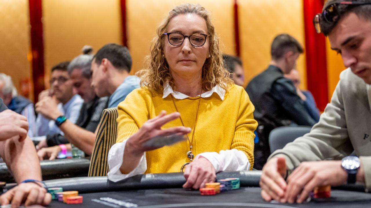 Sandra 'Lady Rock' pasa por el cajero