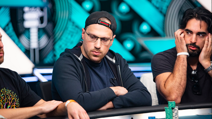 Martirosian cae en el 3-handed (3º - 677.400 $)