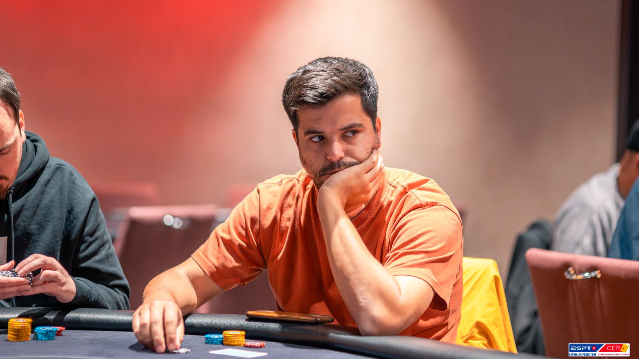 Nacho Pérez 'tecnicu' se dobla a costa de David Algarra