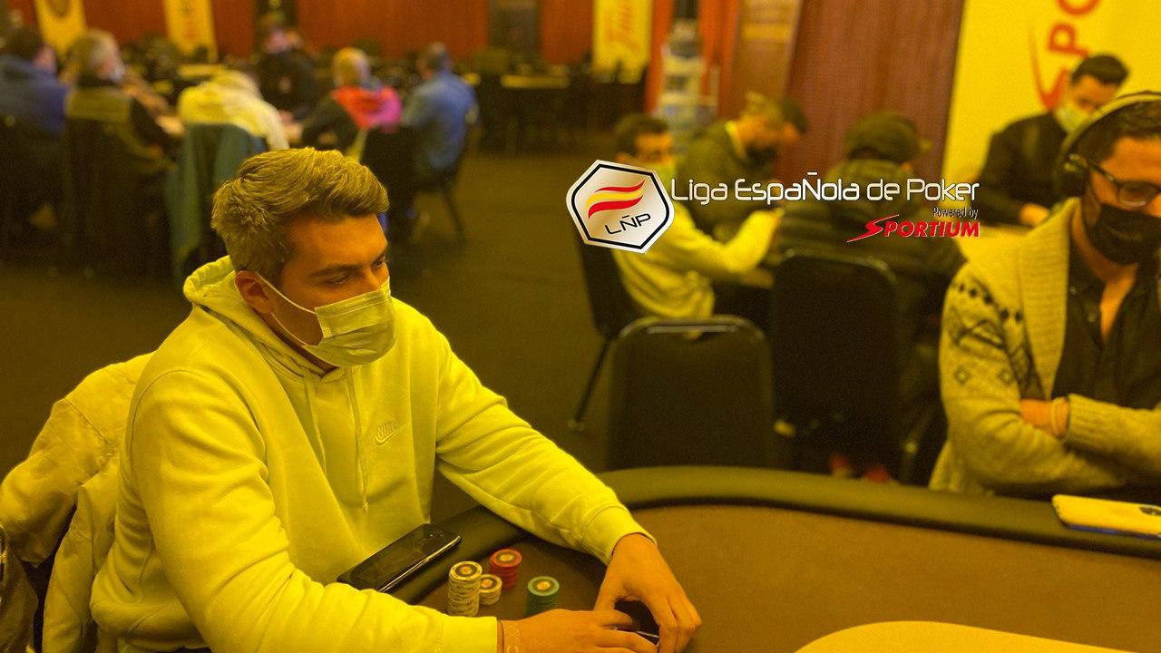 Amando Balsalobre gana la partida a Luis y Fina 