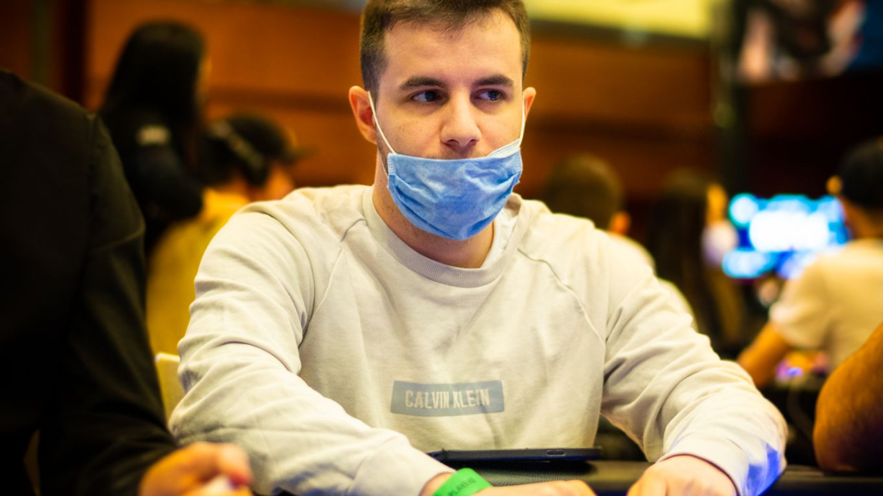 Juanki Vecino cae eliminado del Main Event