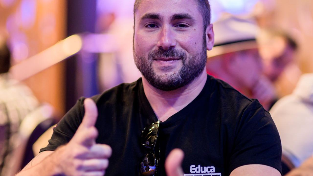 ¡Últimas manos del día en el Main Event y en el High Roller!