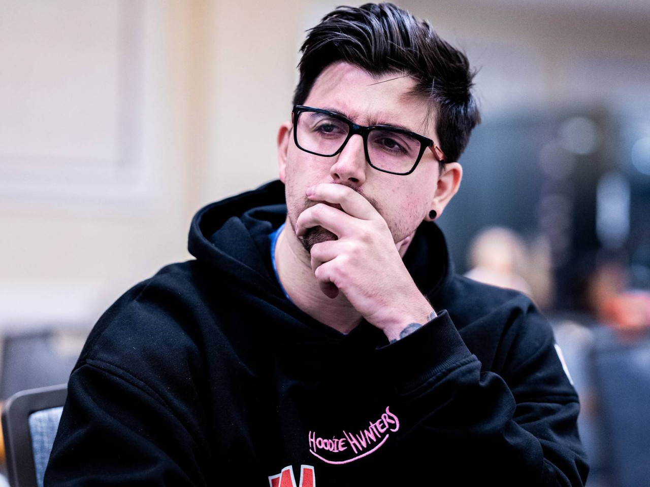 Día redondo para España: Delox luchará por un brazalete y 15 españoles pasan de día en el Main Event