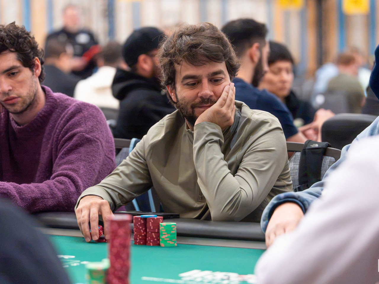 José Aguilera pasa al Día 4 del $3.000 Mid-Stakes Championship con 1,1M $ esperando al campeón