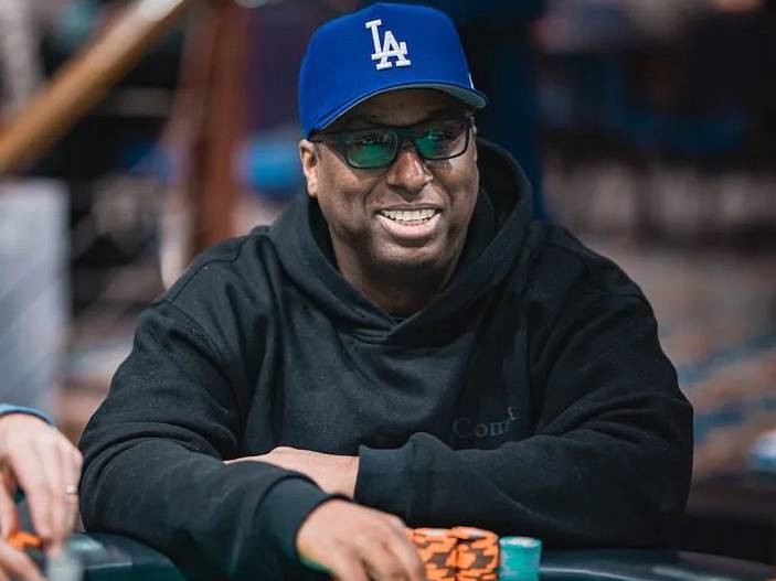 Maurice Hawkins sigue imprimiendo: otro anillo más y nuevo récord con 23 anillos WSOPC