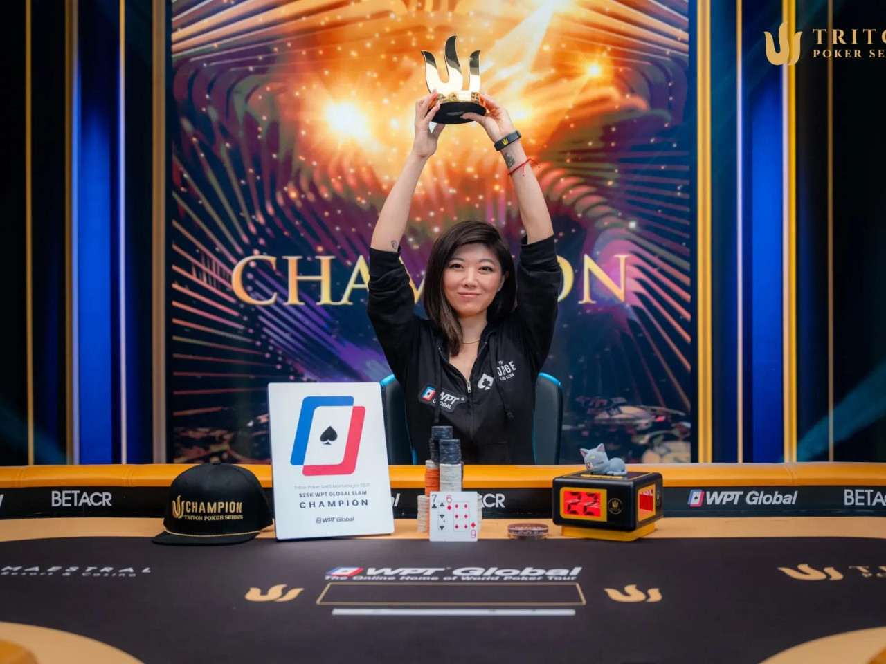 Xuan Liu hace historia en Triton y se convierte en la primera mujer campeona de las series