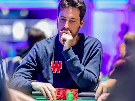 Adrián Mateos cede su primer heads-up por brazalete ante "Rampage"